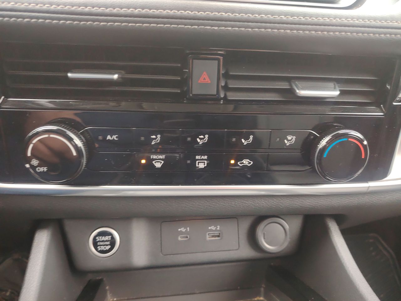 NISSAN - 20