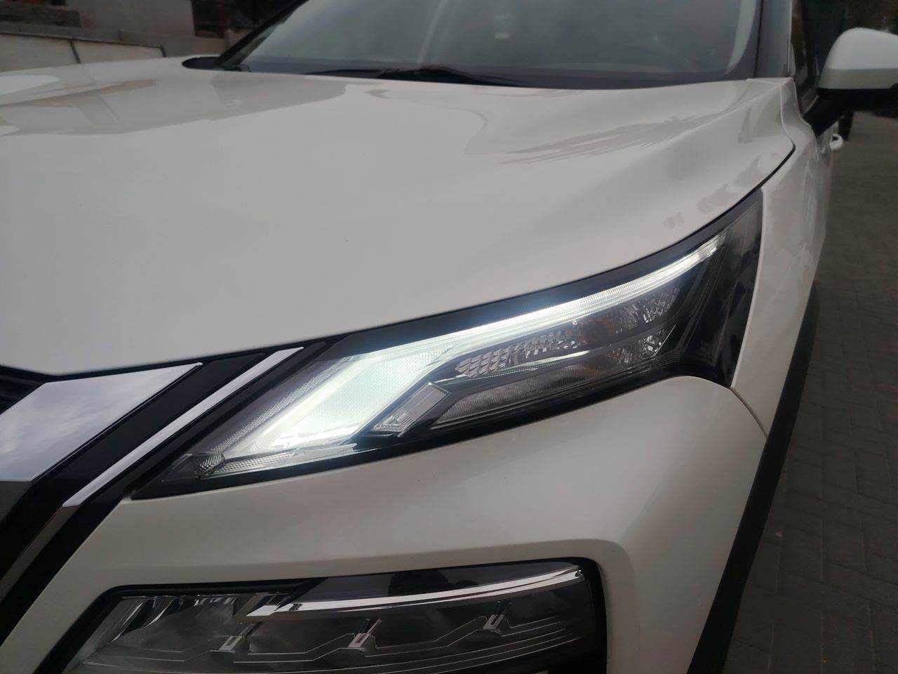 NISSAN - 8
