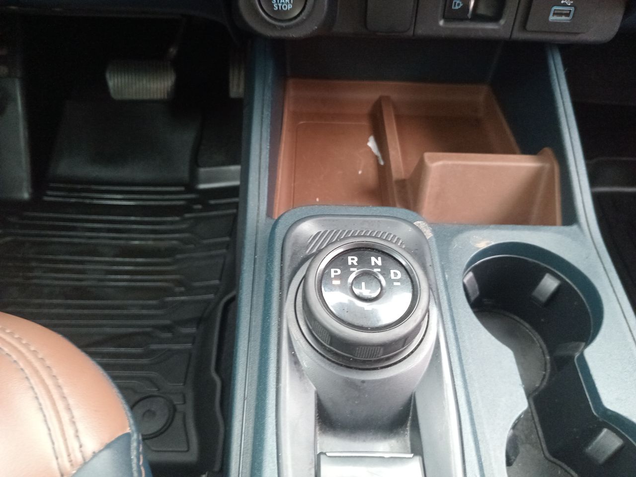 Ford Maverick — foto 22 de 26