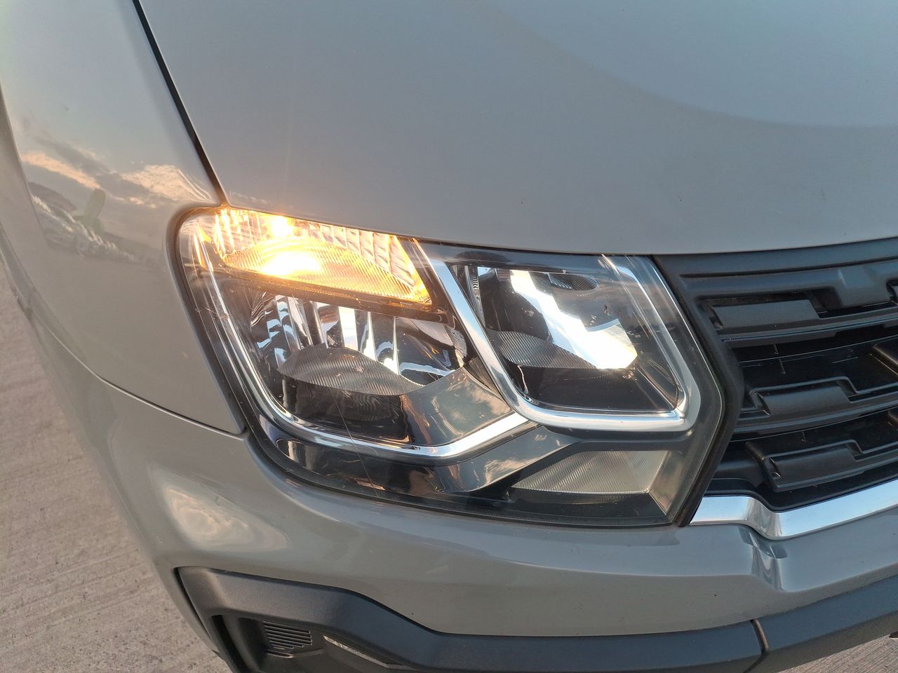 RENAULT - 18