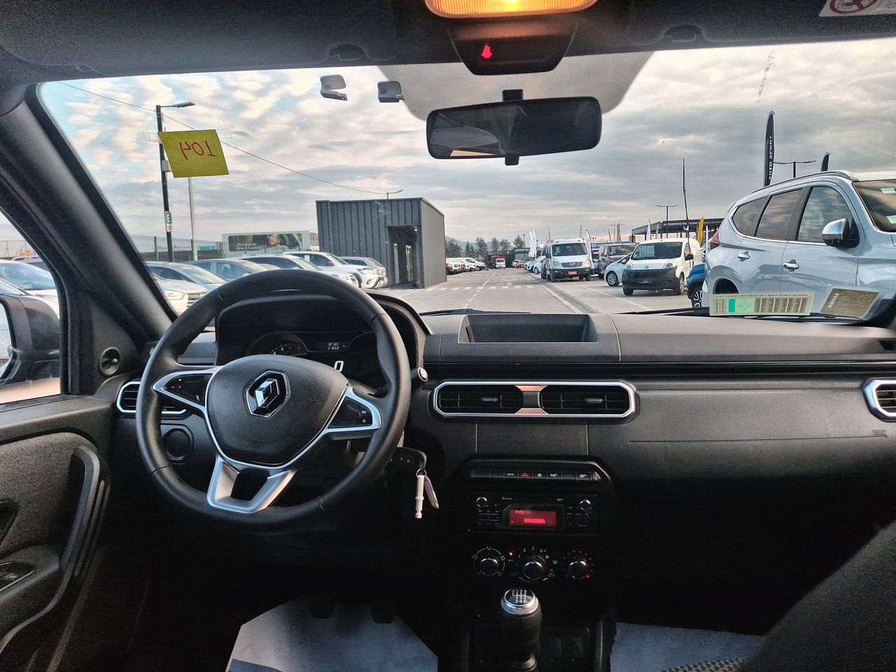 RENAULT - 9