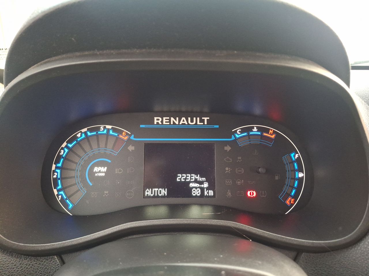RENAULT - 23