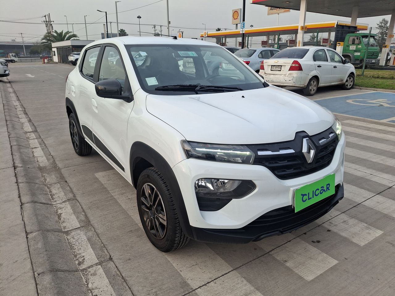 RENAULT - 1