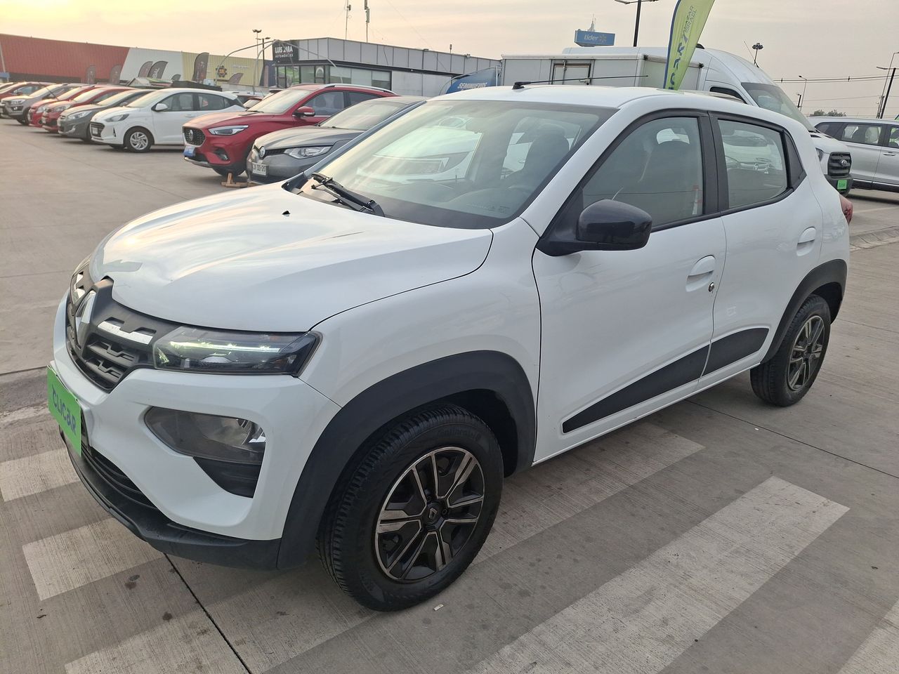 RENAULT - 3