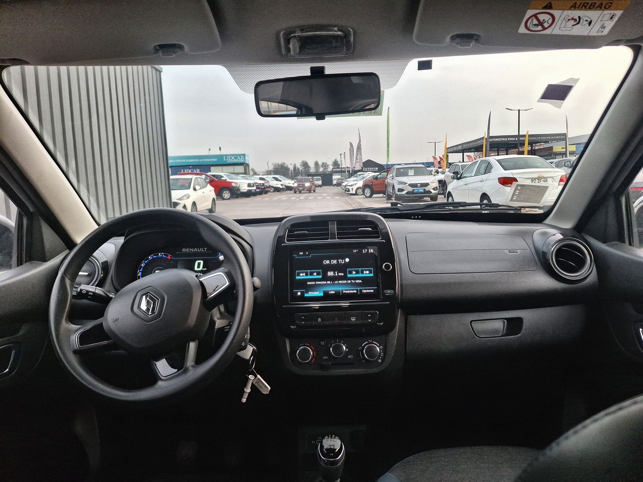 RENAULT - 9