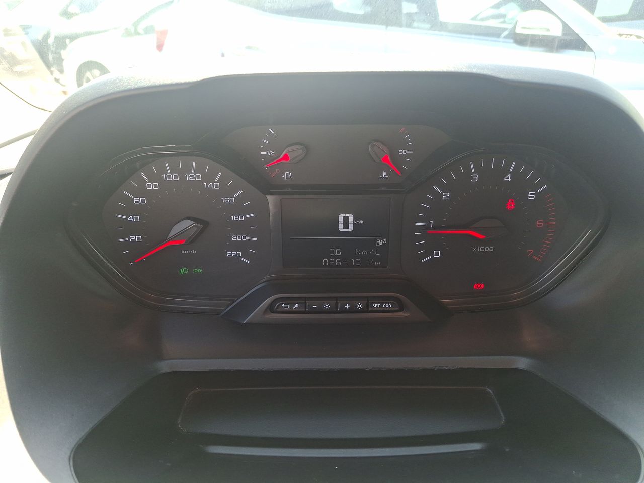 PEUGEOT - 26
