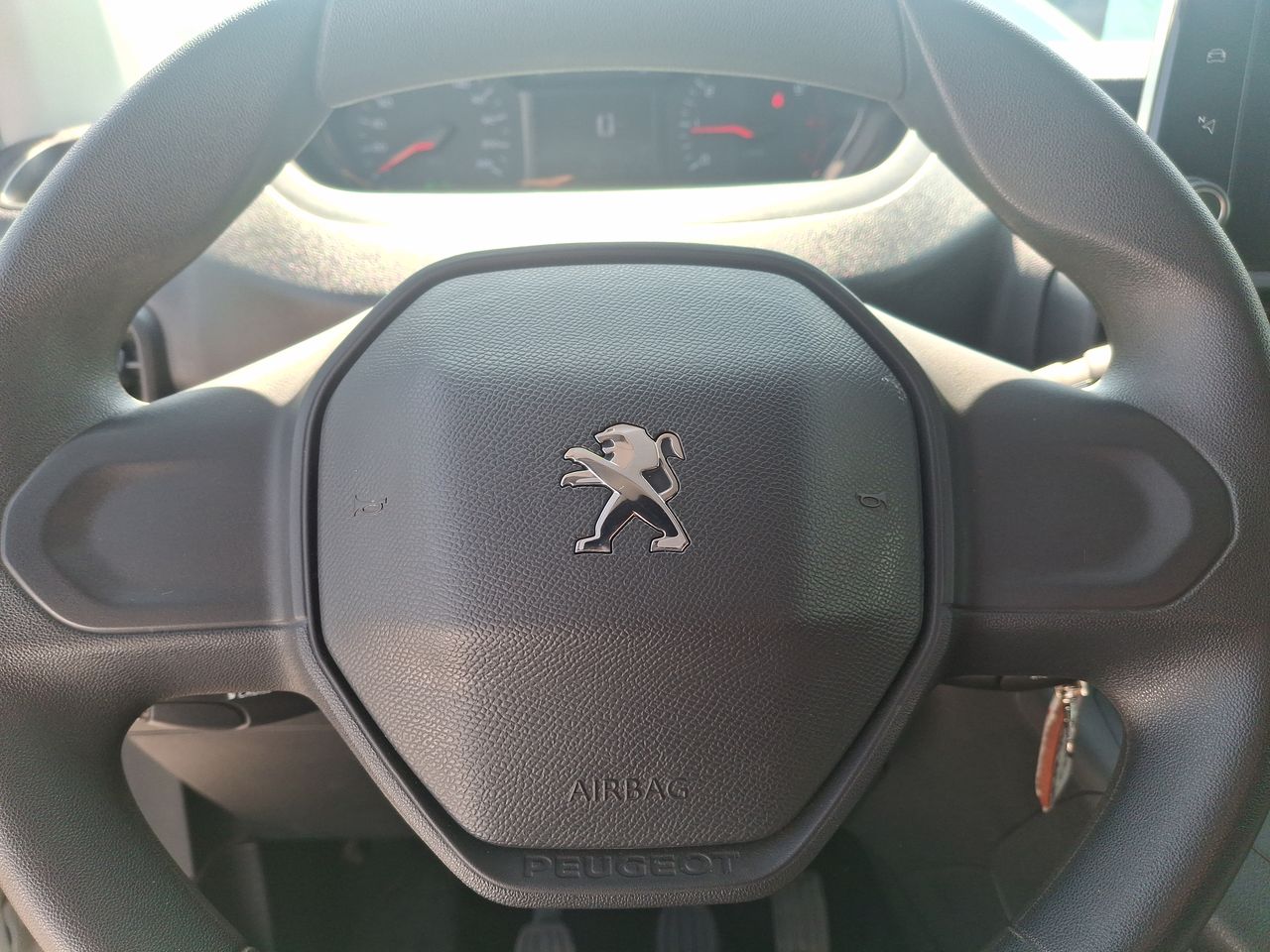 PEUGEOT - 25