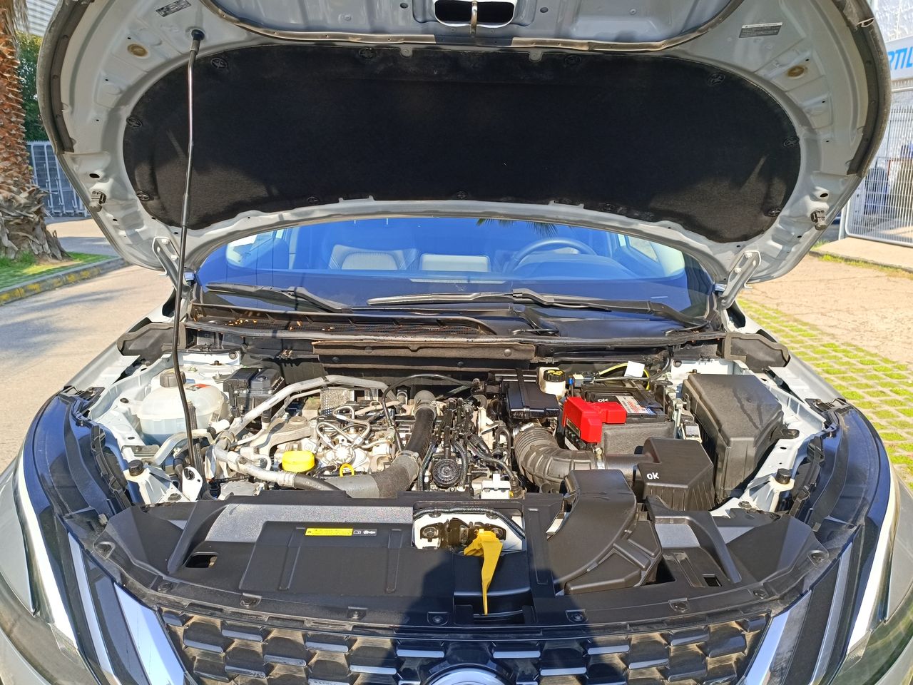 NISSAN - 18