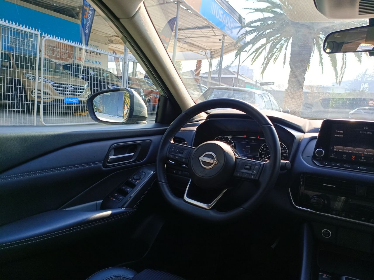 NISSAN - 16