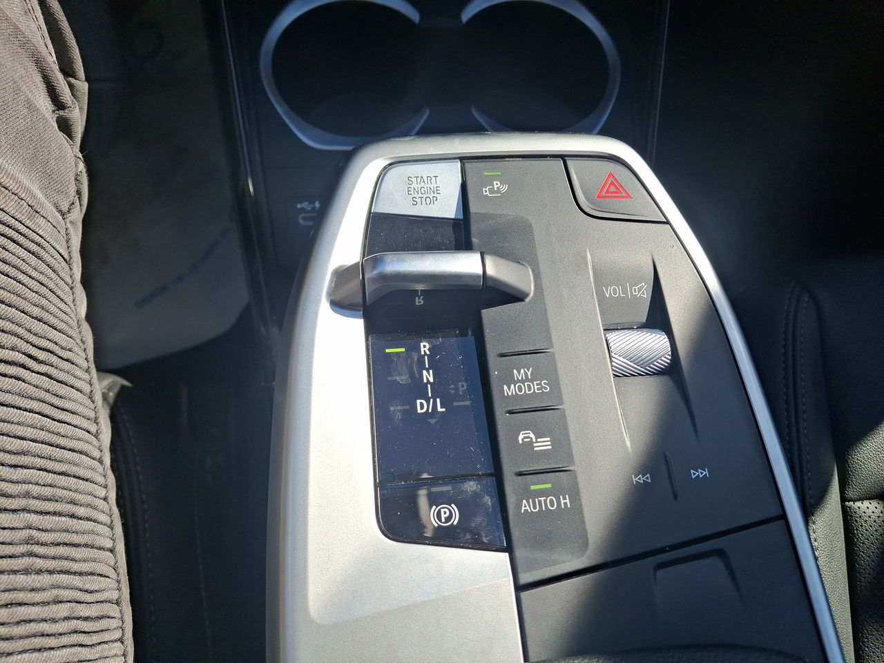BMW - 28