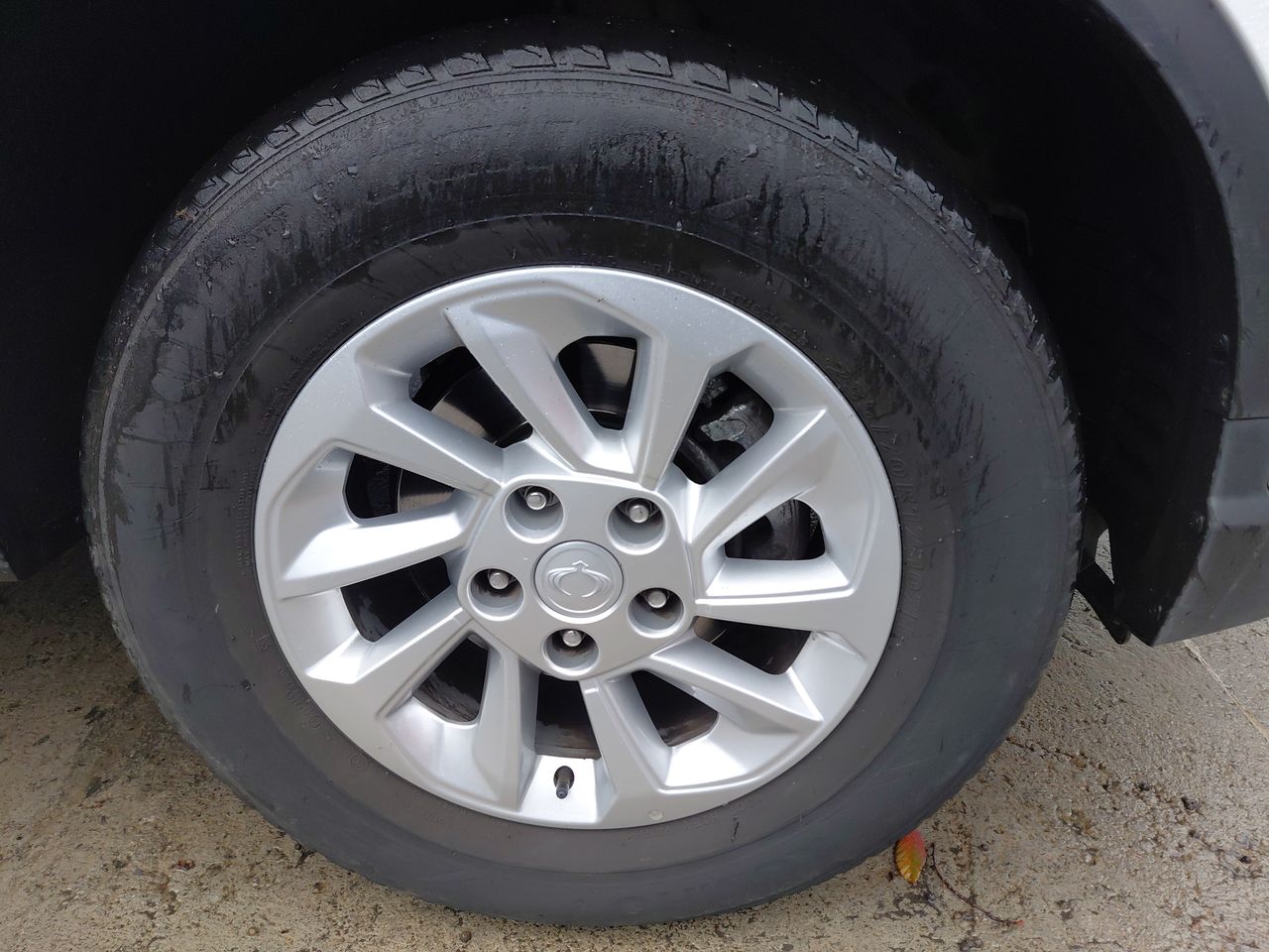 SsangYong Rexton — foto 8 de 27