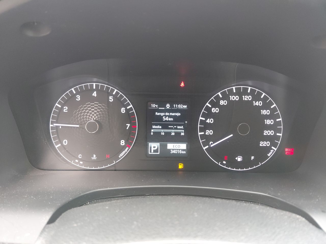 SsangYong Rexton — foto 18 de 27