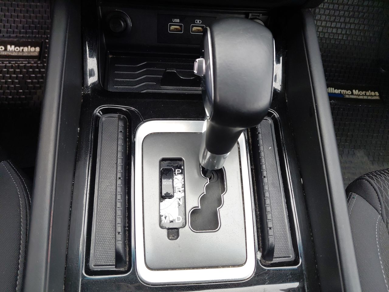 SsangYong Rexton — foto 22 de 27