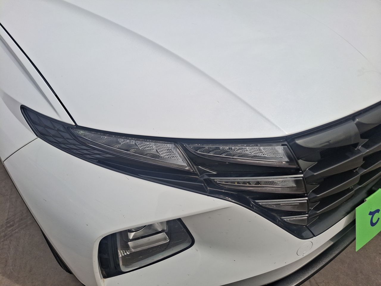 HYUNDAI - 18