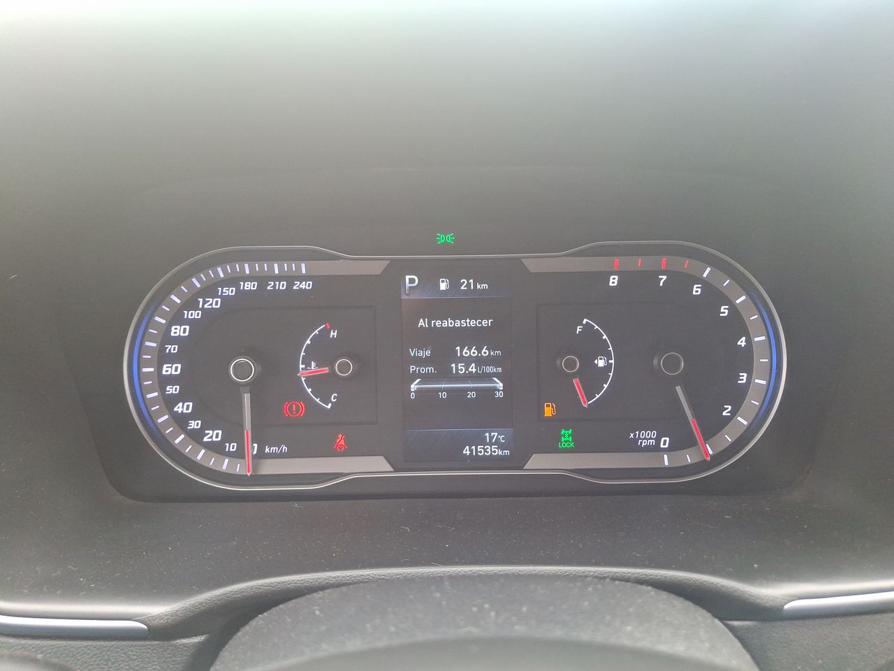 HYUNDAI - 25