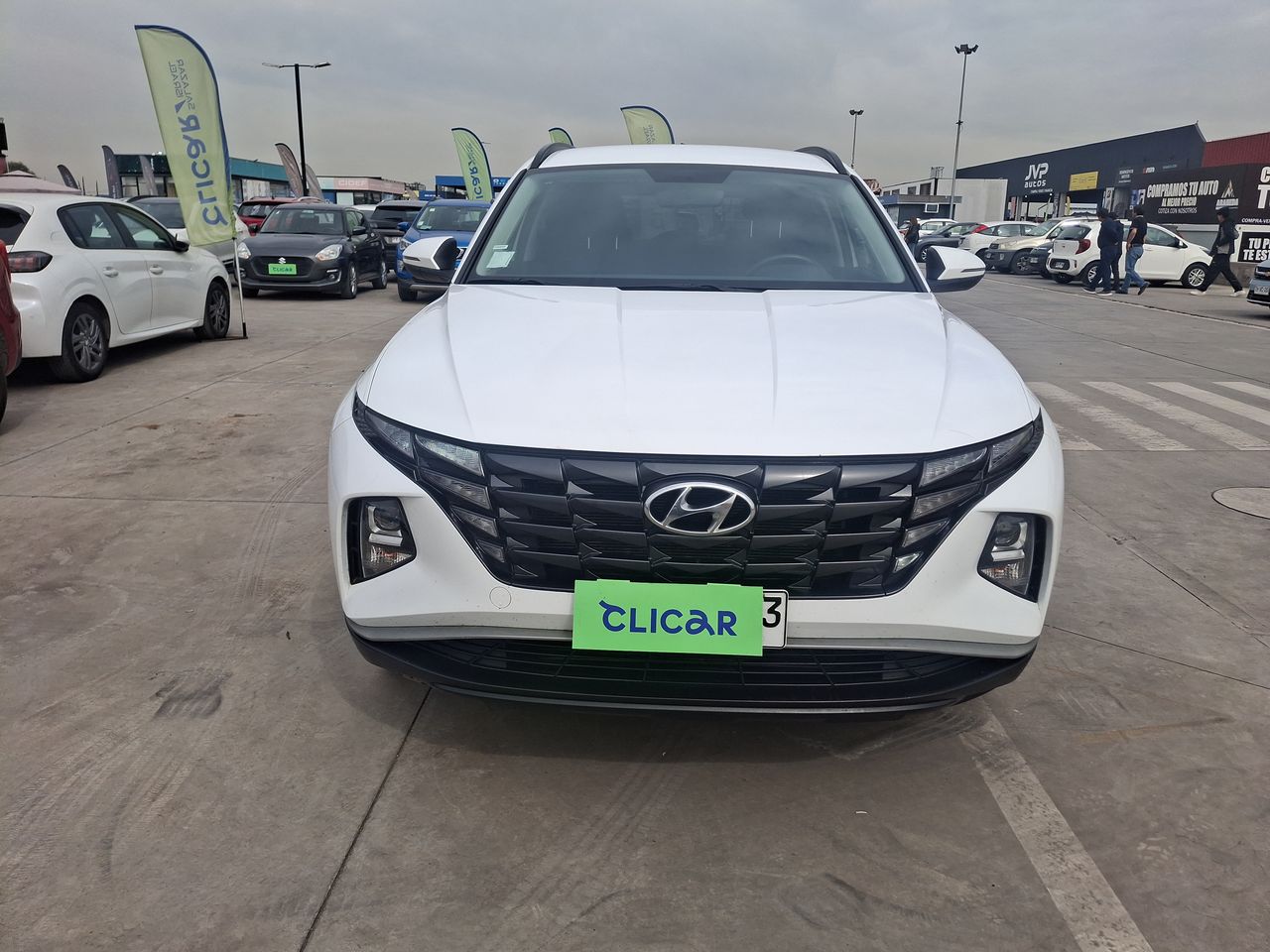 HYUNDAI - 2