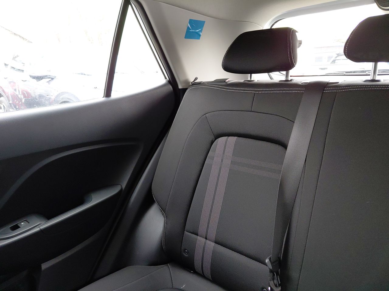 Hyundai Venue — foto 4 de 25