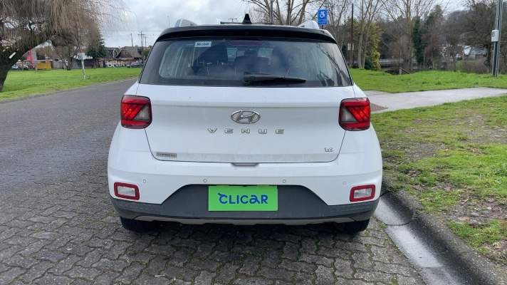 HYUNDAI - 4