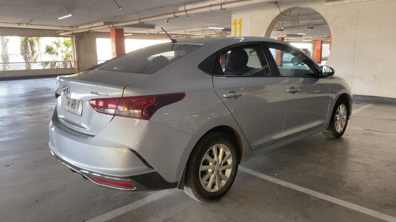 HYUNDAI - 4