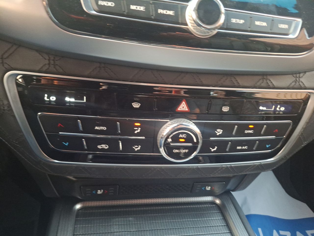 SSANGYONG - 28