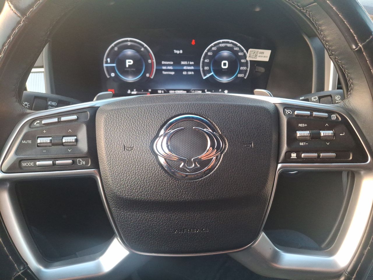 SSANGYONG - 24
