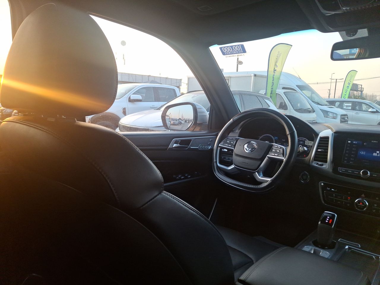 SSANGYONG - 16