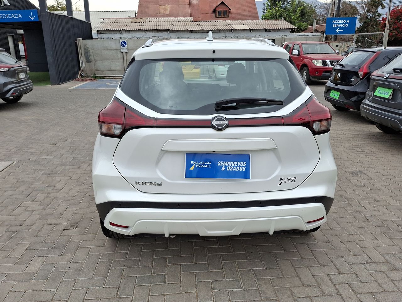 NISSAN - 6