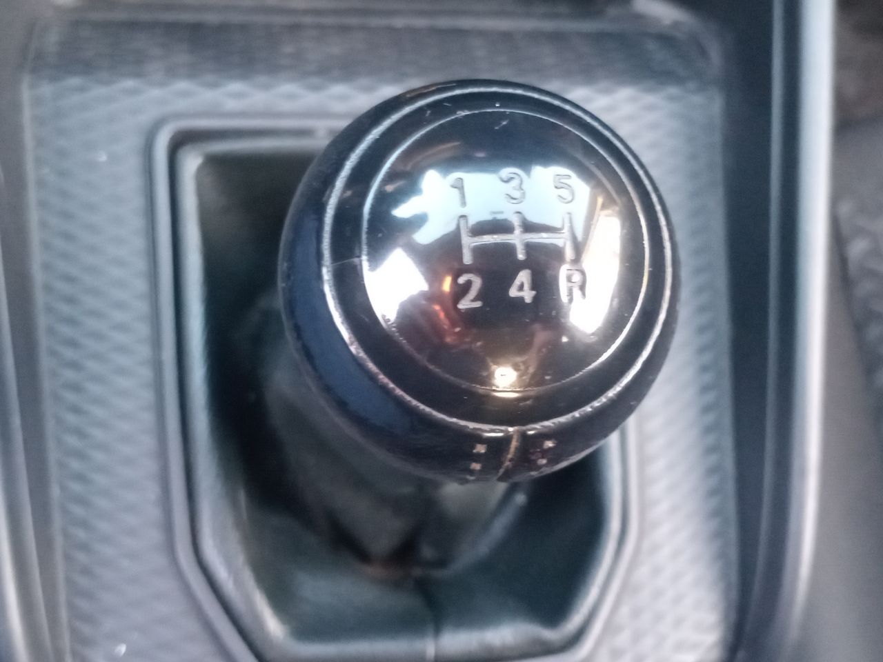 Chevrolet Silverado — foto 30 de 34