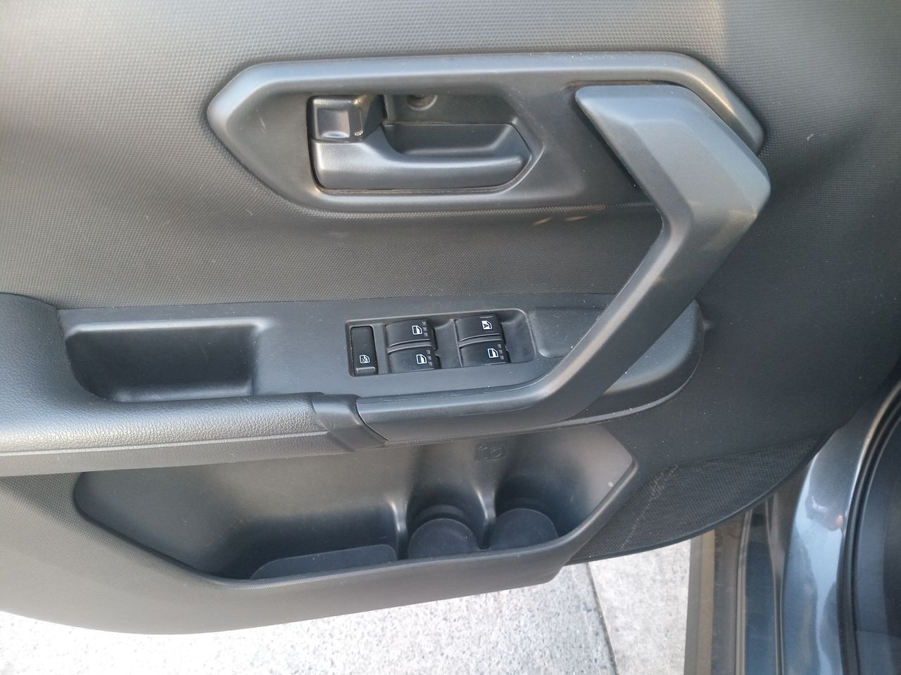 Chevrolet Silverado — foto 21 de 34