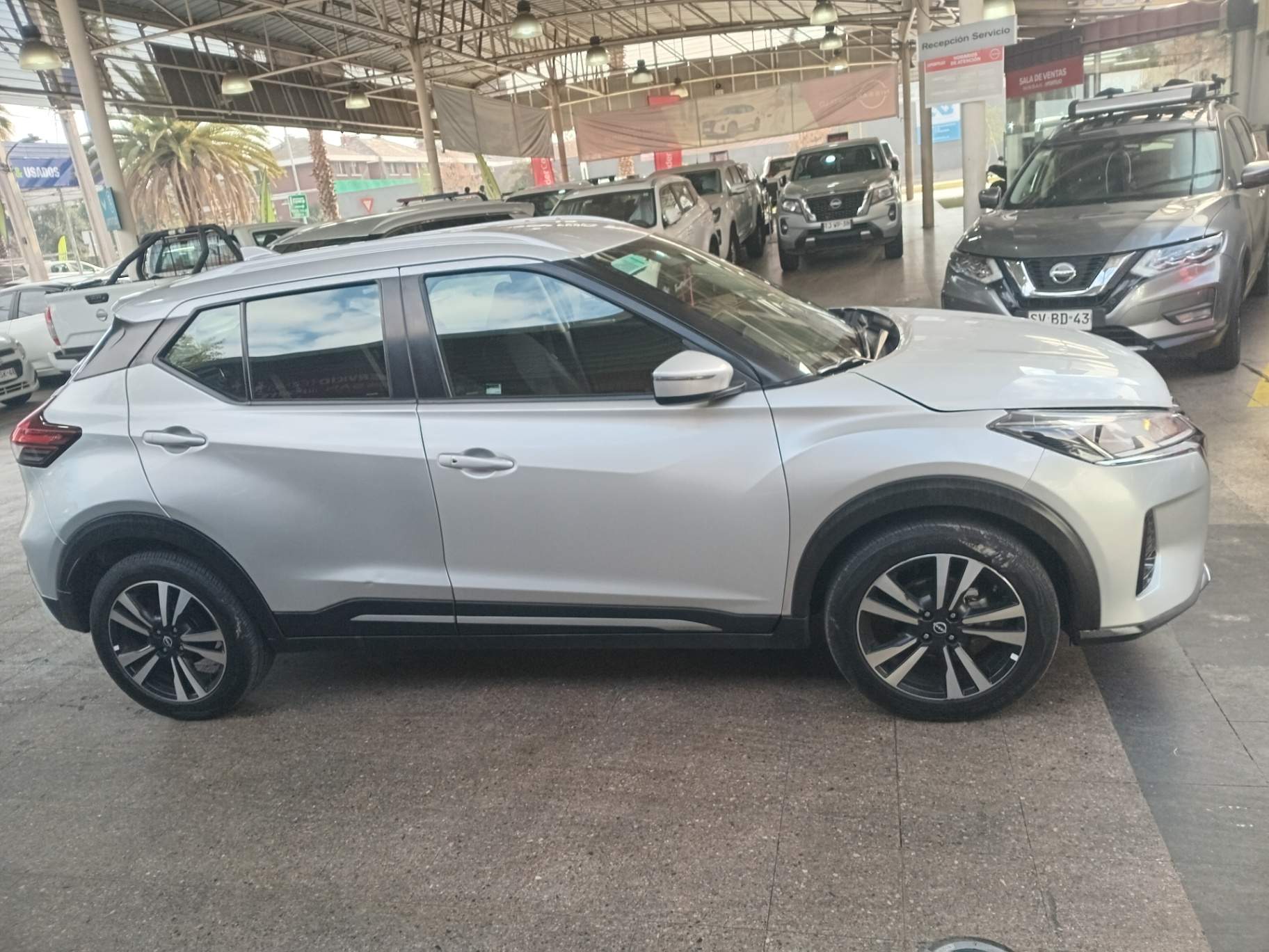 NISSAN - 2