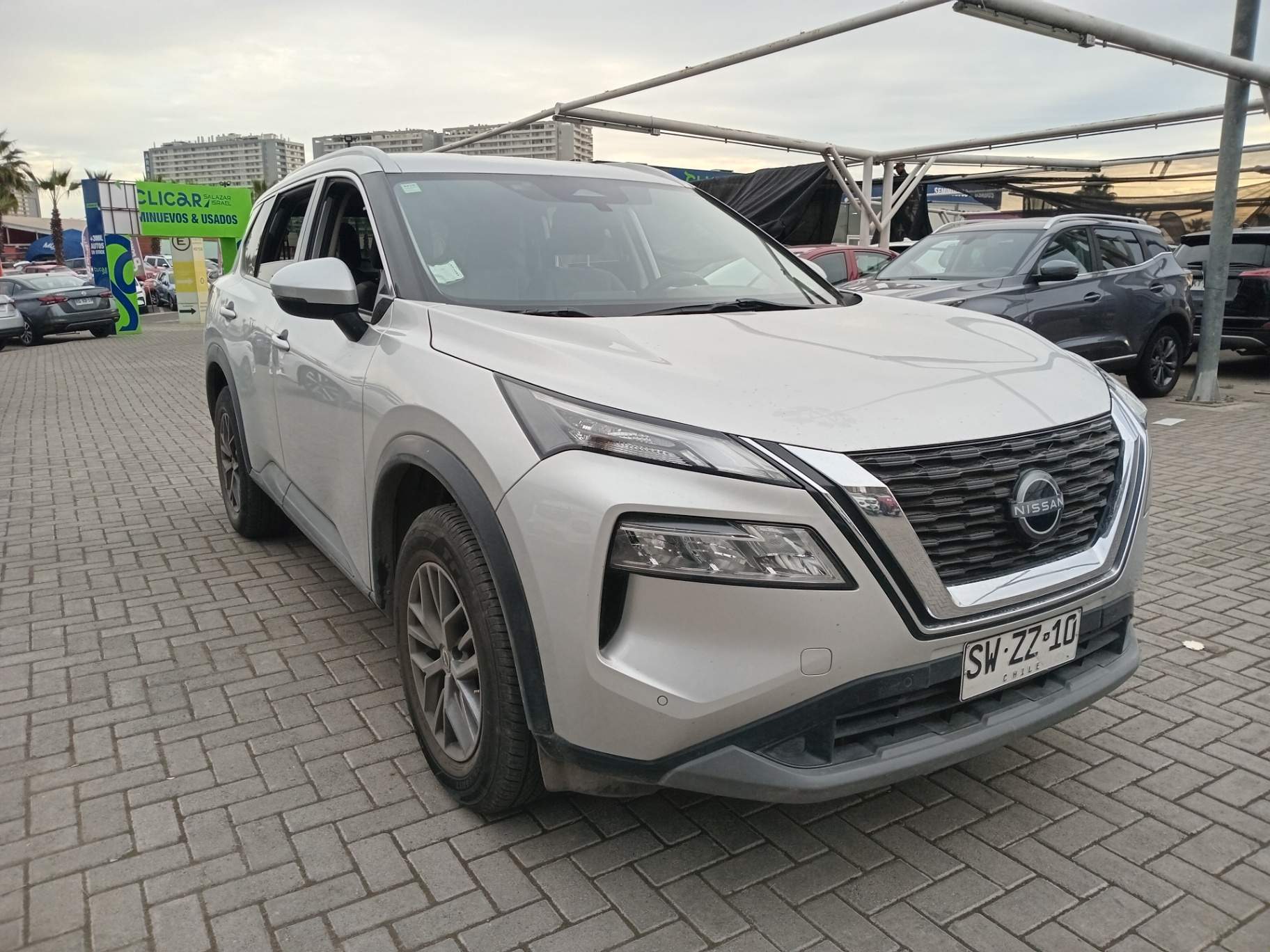 NISSAN