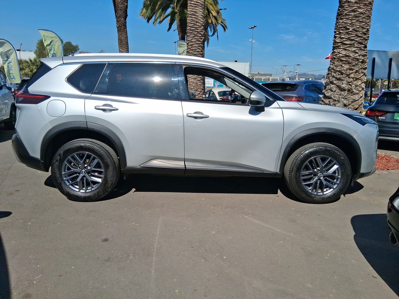 NISSAN - 8