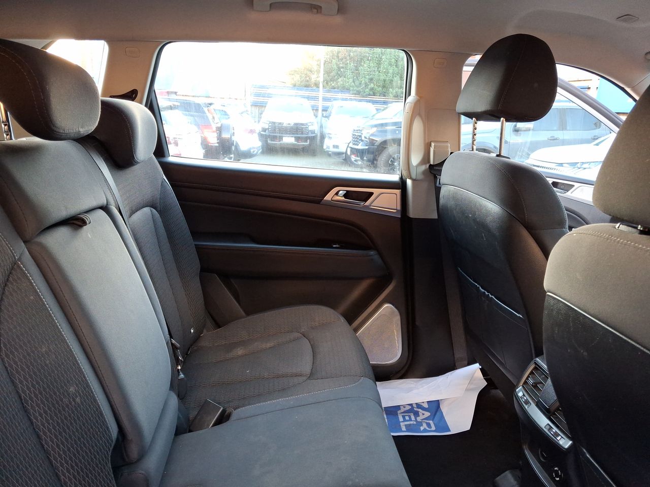 SSANGYONG - 15