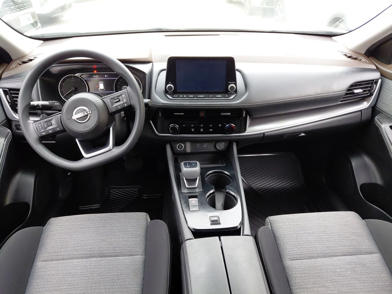 NISSAN - 1