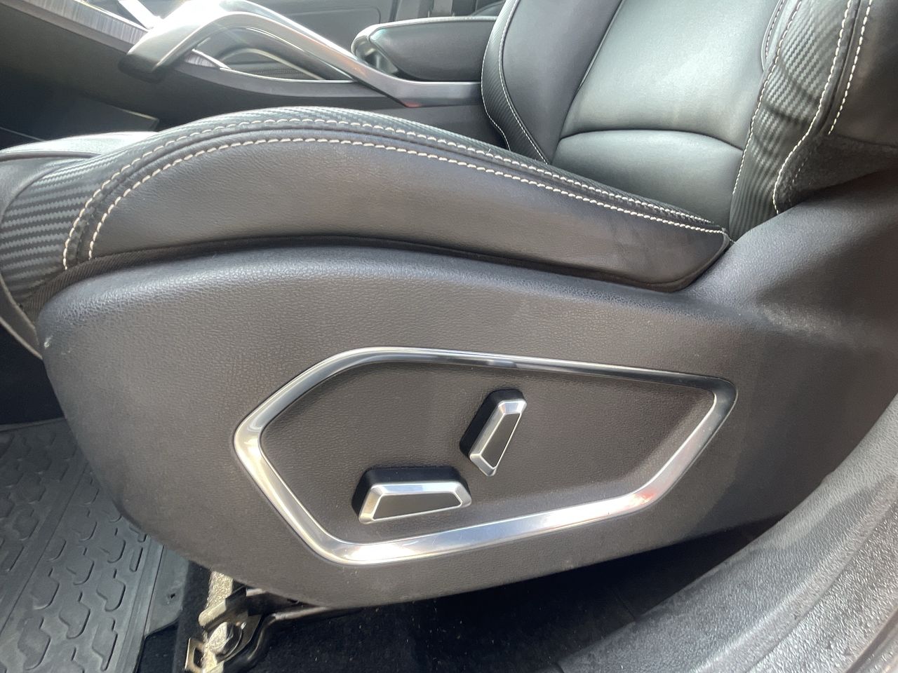 GEELY - 22