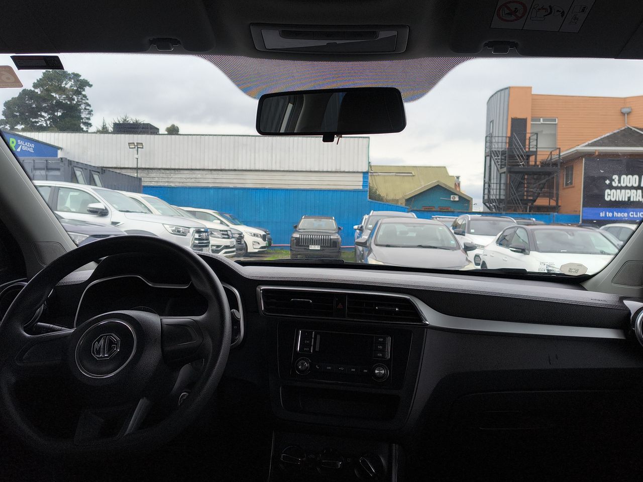 MG Zs — foto 8 de 25