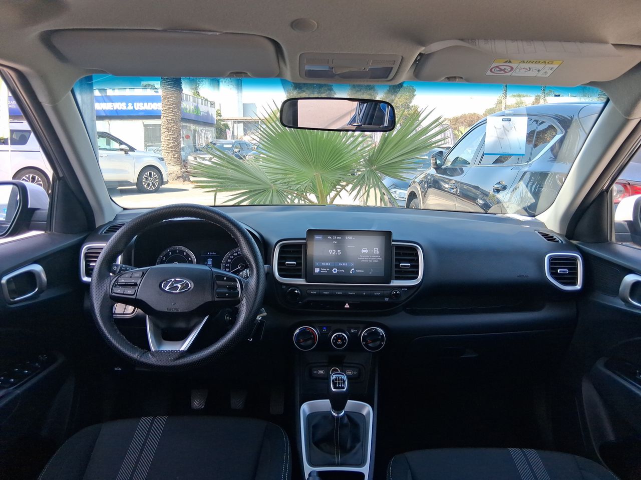 HYUNDAI - 29
