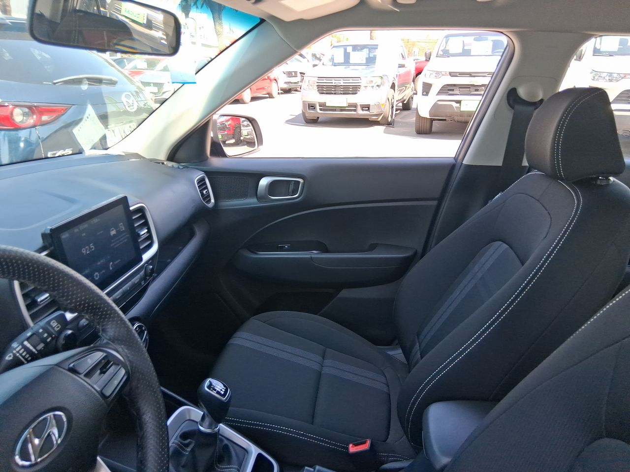 HYUNDAI - 8