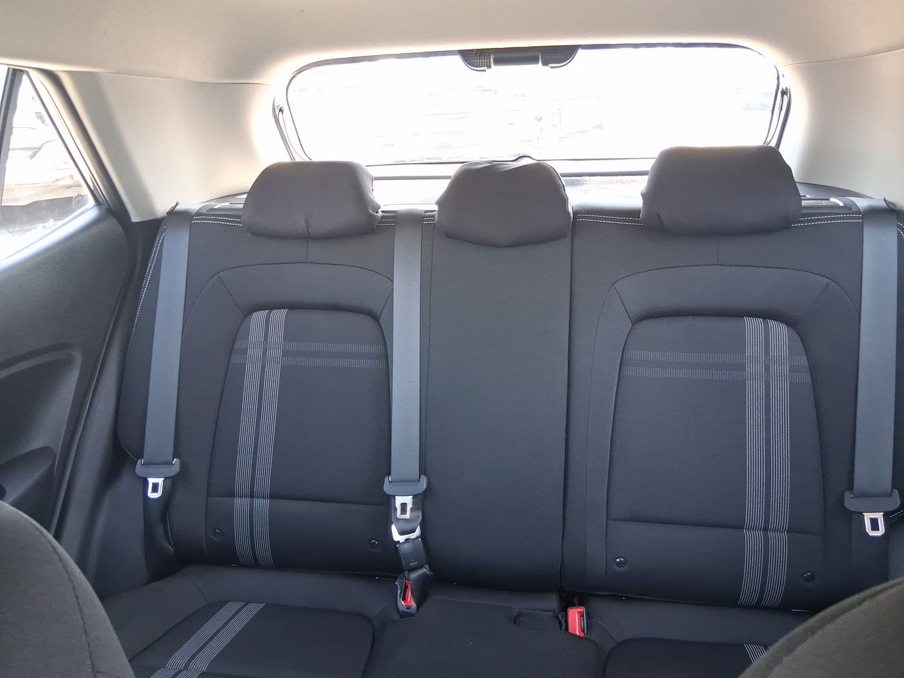 HYUNDAI - 10