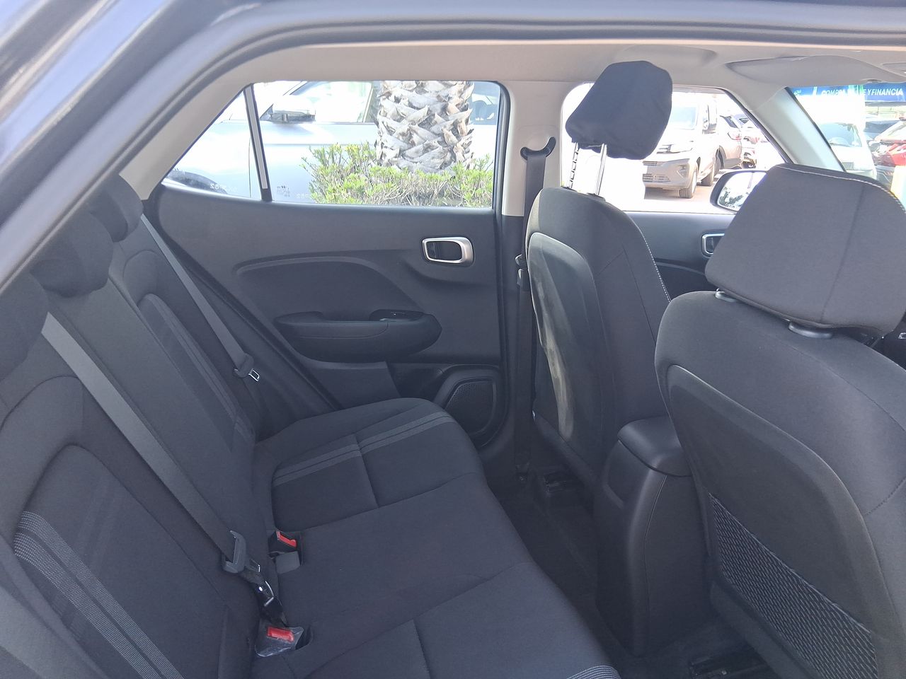 HYUNDAI - 11