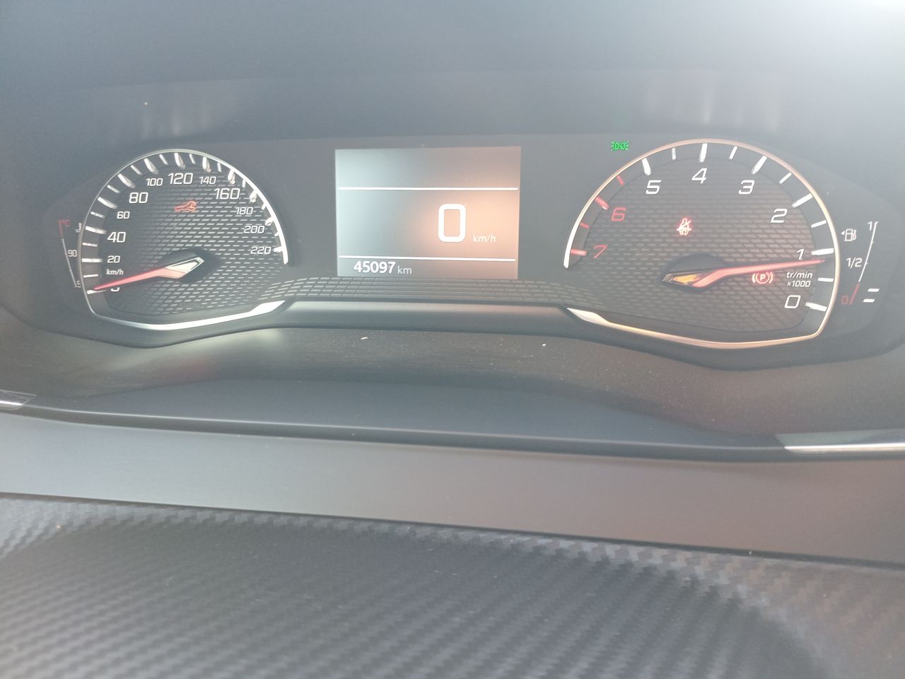 KIA Sportage — foto 17 de 25