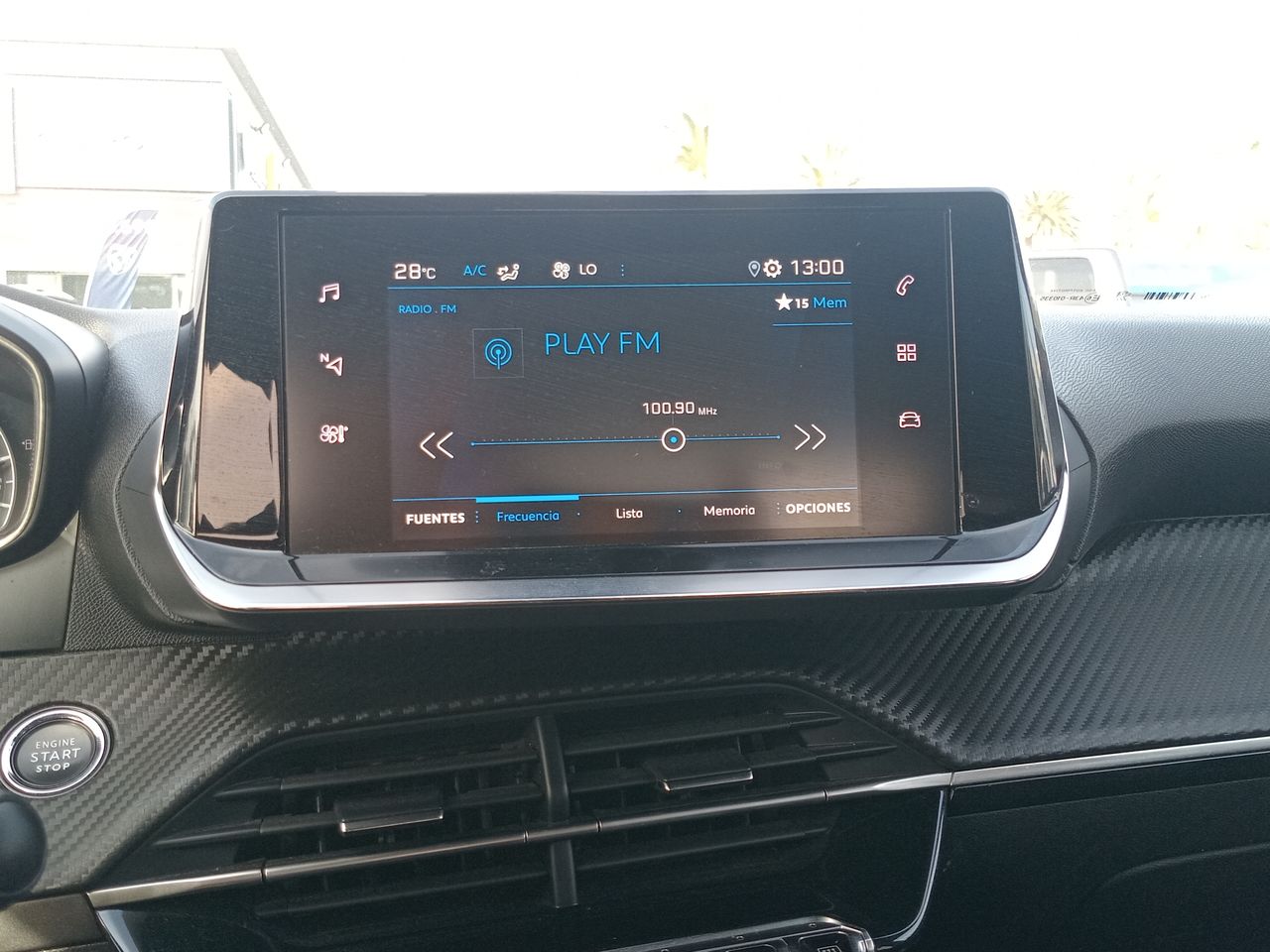 KIA Sportage — foto 18 de 25