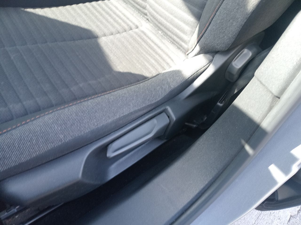 KIA Sportage — foto 13 de 25