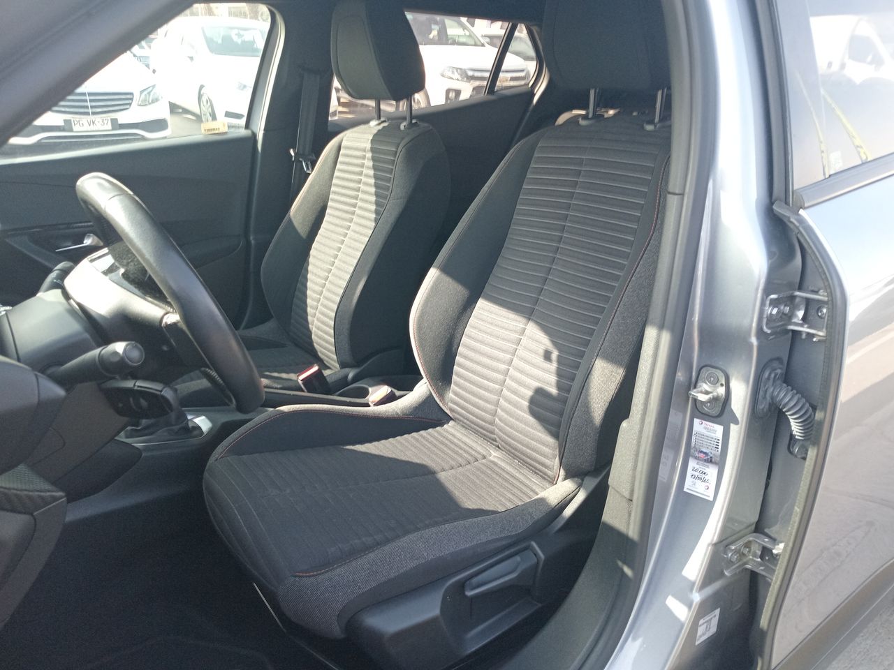 KIA Sportage — foto 14 de 25