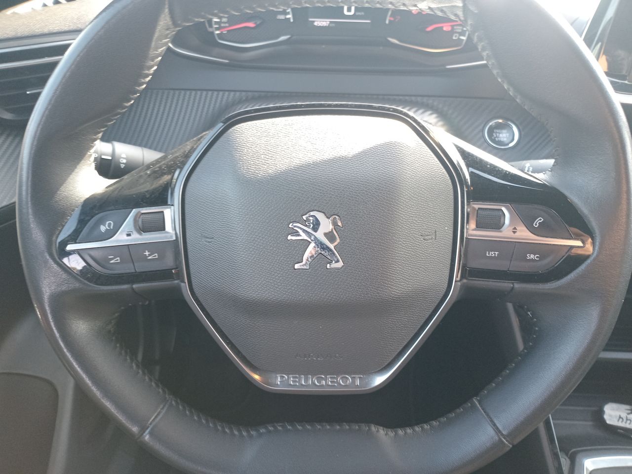 KIA Sportage — foto 16 de 25