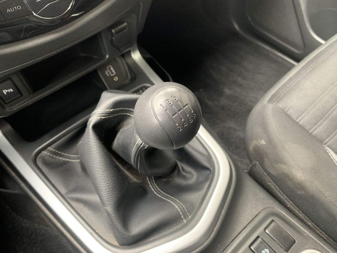 NISSAN - 30