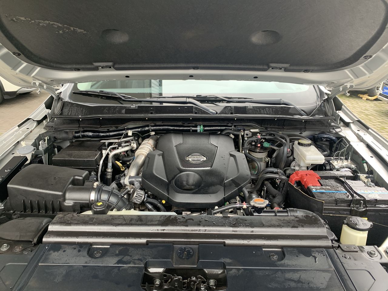 NISSAN - 18