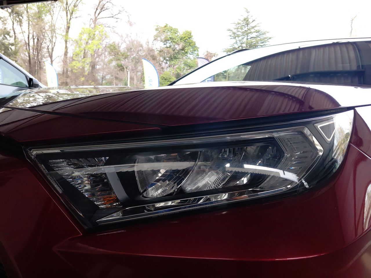 Toyota RAV4 — foto 18 de 33