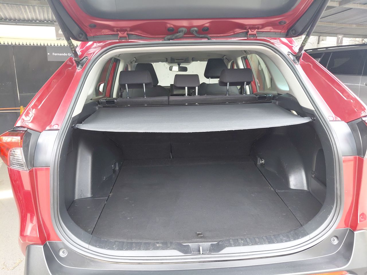 Toyota RAV4 — foto 20 de 33