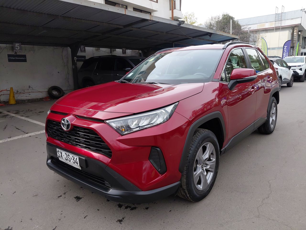 Toyota RAV4 — foto 4 de 33
